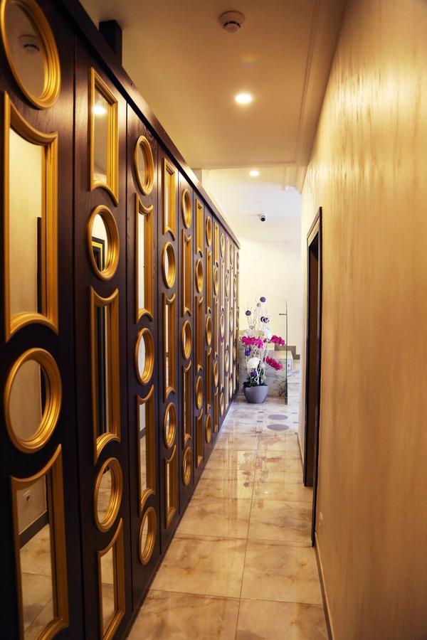 Grace Point Hotel Akmola Esterno foto