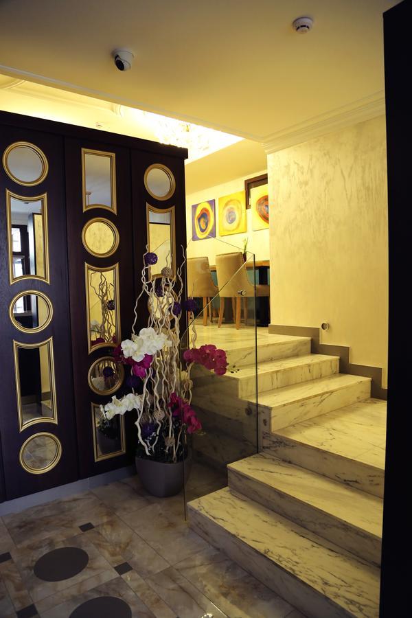 Grace Point Hotel Akmola Esterno foto