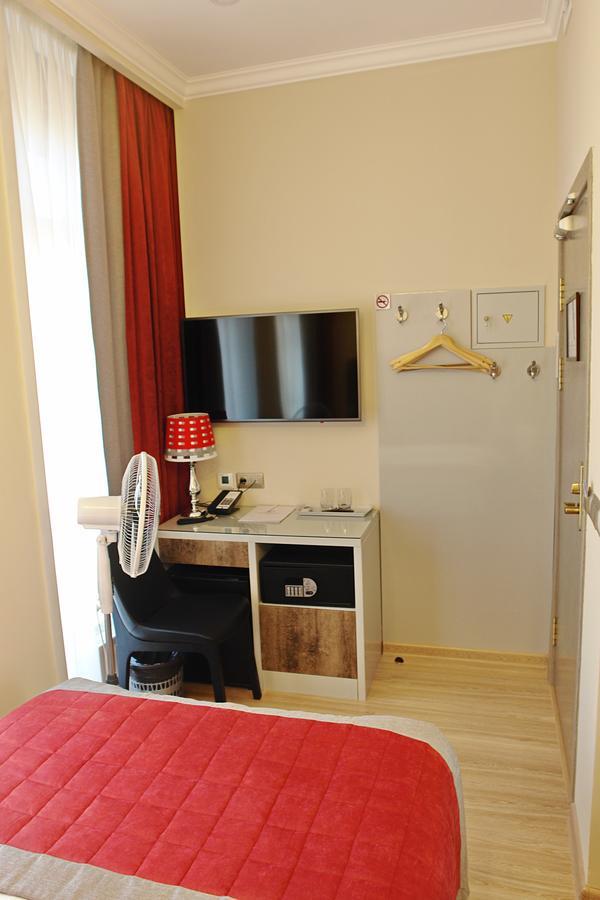 Grace Point Hotel Akmola Esterno foto